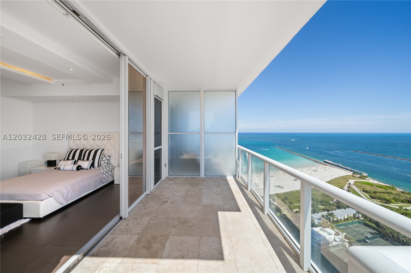 50 S Pointe Dr #3103, Miami Beach FL 33139