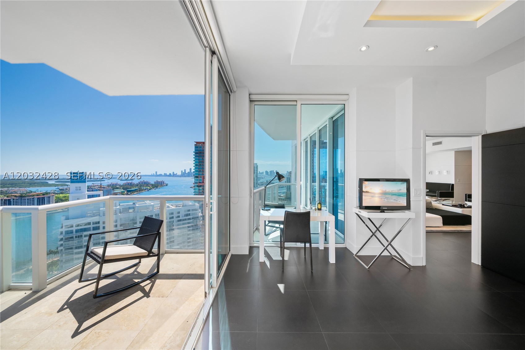 50 S Pointe Dr #3103, Miami Beach FL 33139