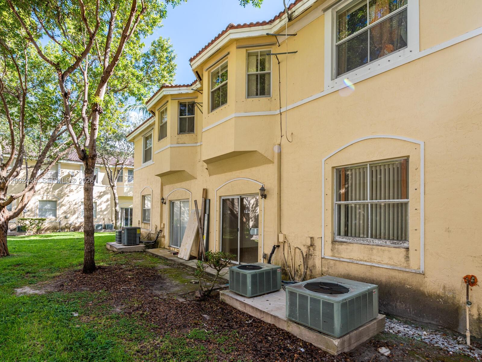 1663 SE 27th Dr #108, Homestead FL 33035