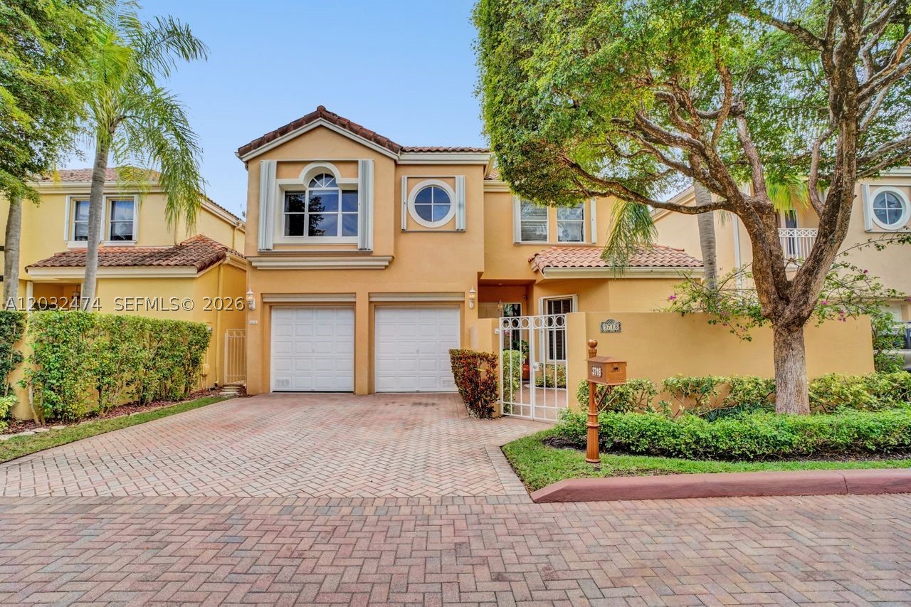 3718 NE 208th St #3718, Aventura FL 33180