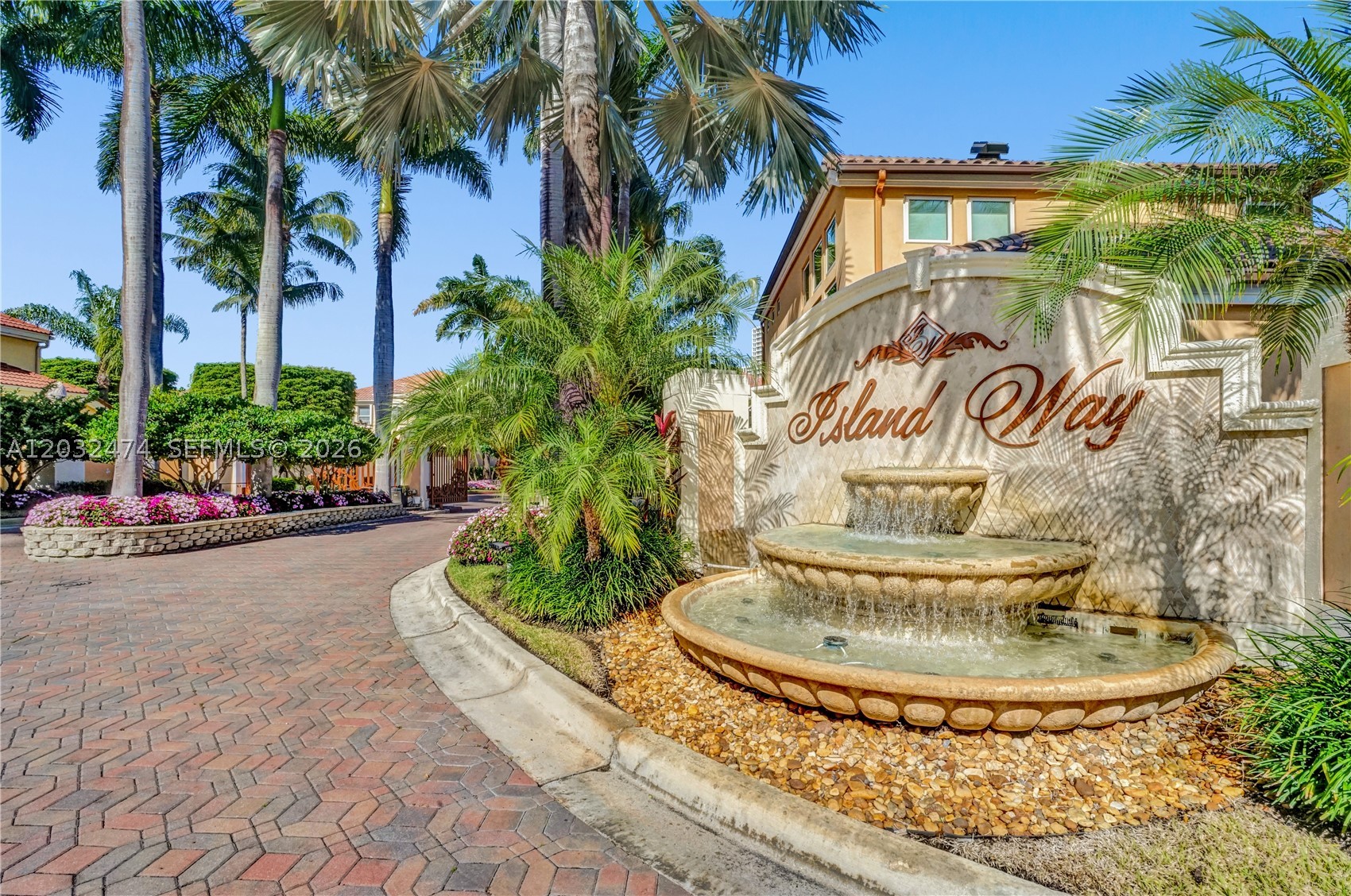 3718 NE 208th St #3718, Aventura FL 33180