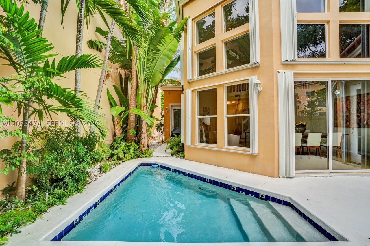 3718 NE 208th St #3718, Aventura FL 33180