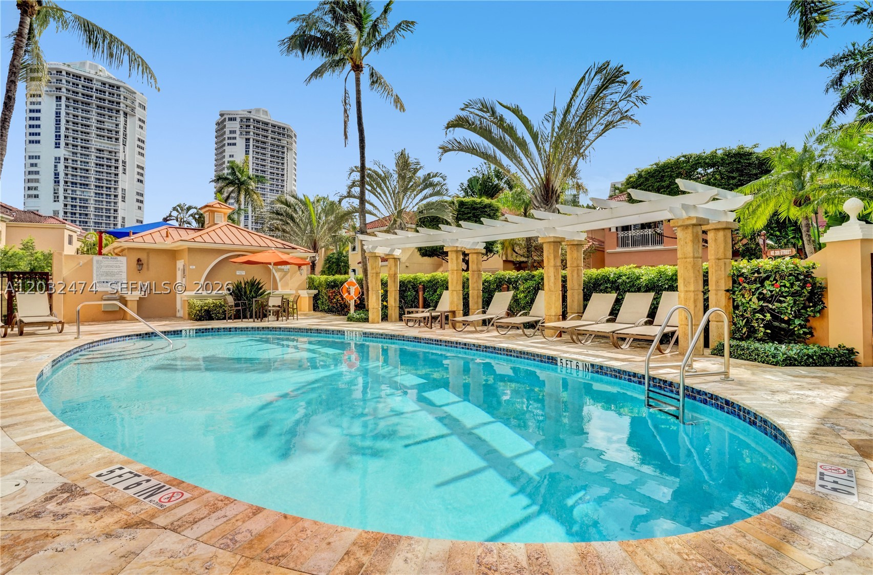 3718 NE 208th St #3718, Aventura FL 33180