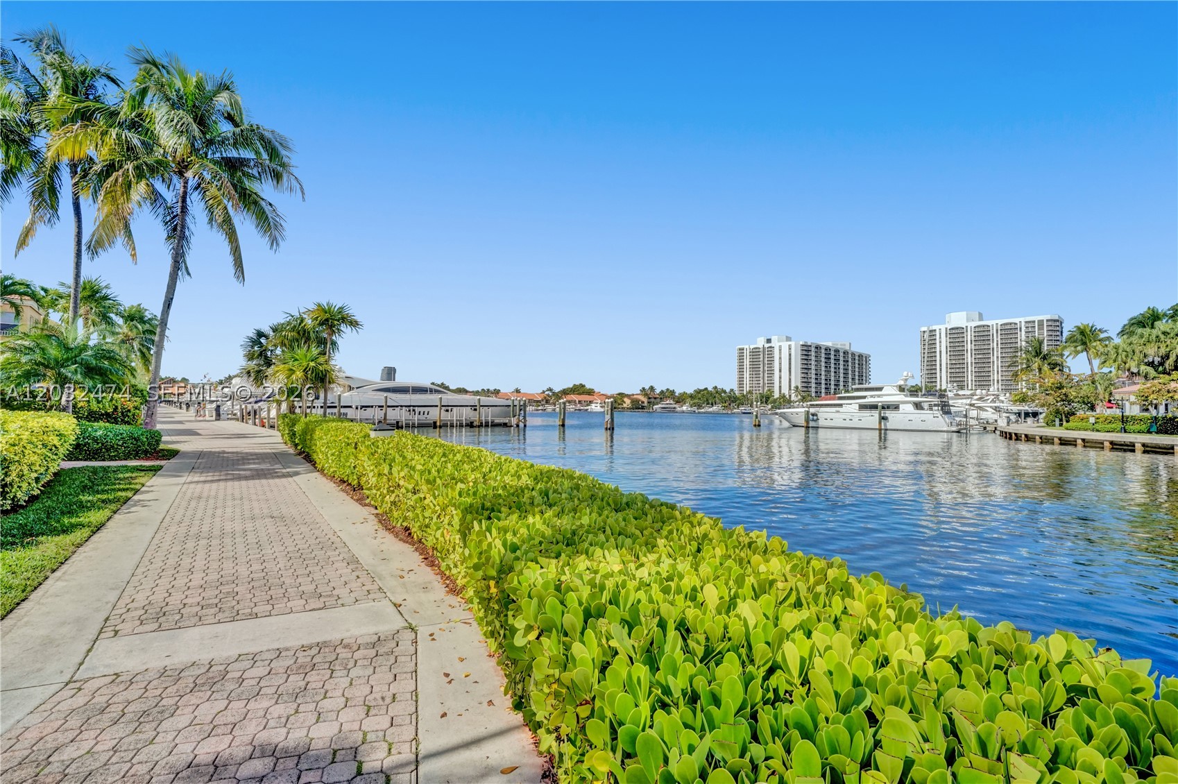 3718 NE 208th St #3718, Aventura FL 33180