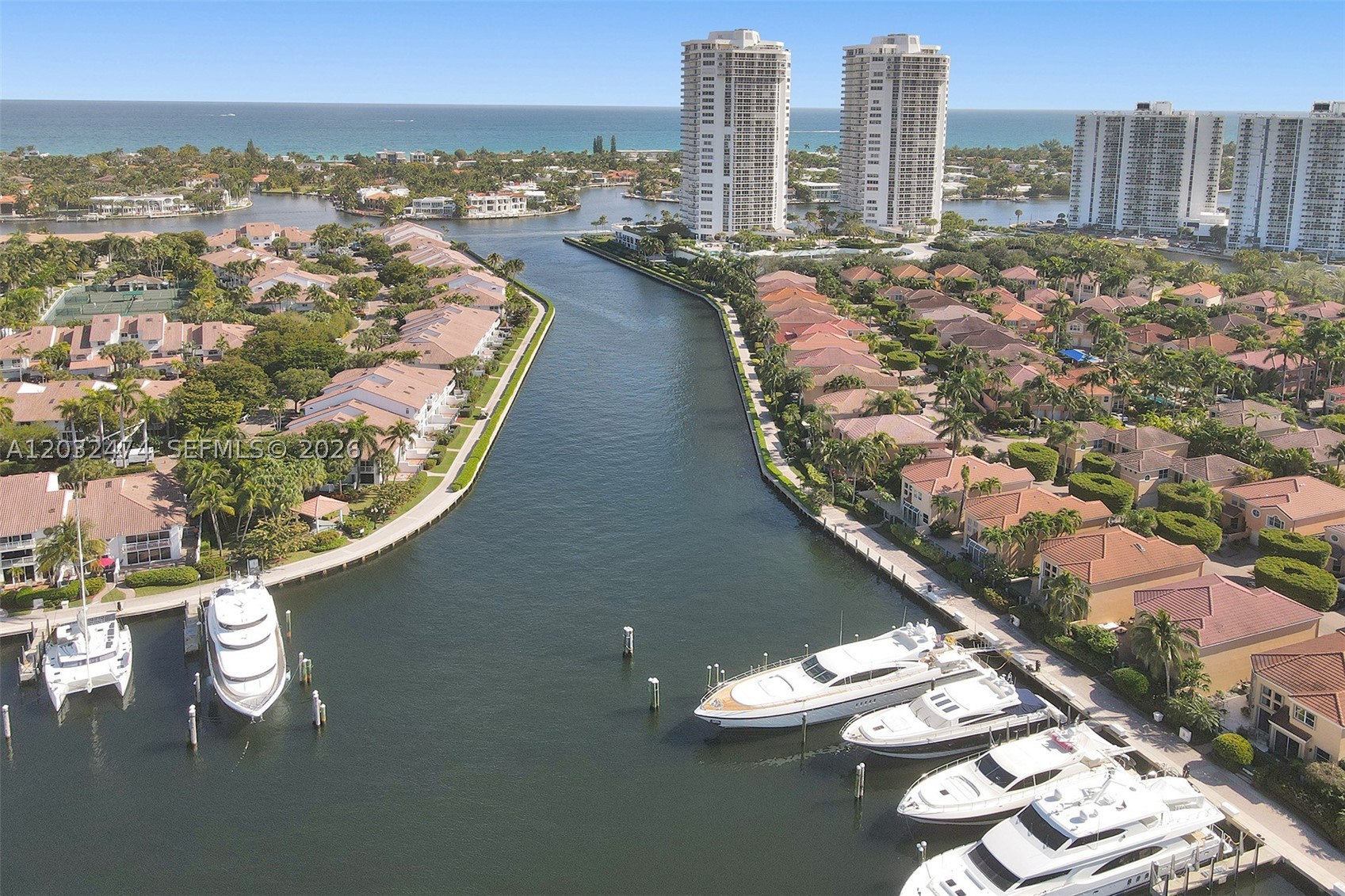 3718 NE 208th St #3718, Aventura FL 33180