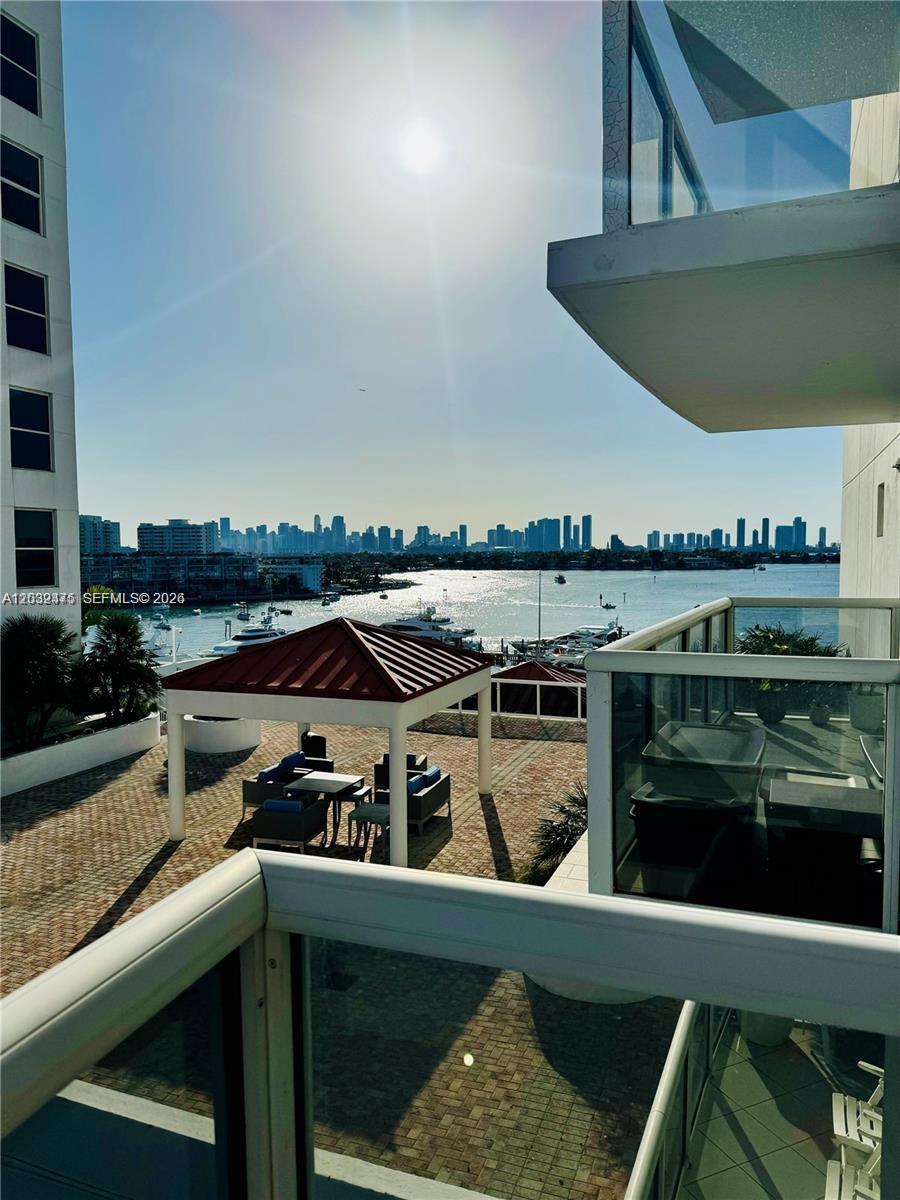 1900 Sunset Harbour Dr #815, Miami Beach FL 33139
