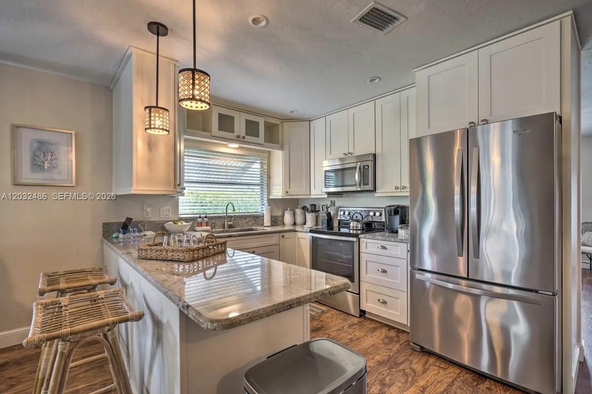 558 102nd Ave #0, Naples FL 34108