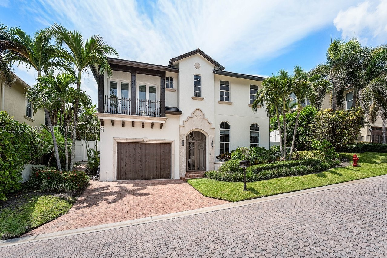 460 Surfside Ln, Juno Beach FL 33408