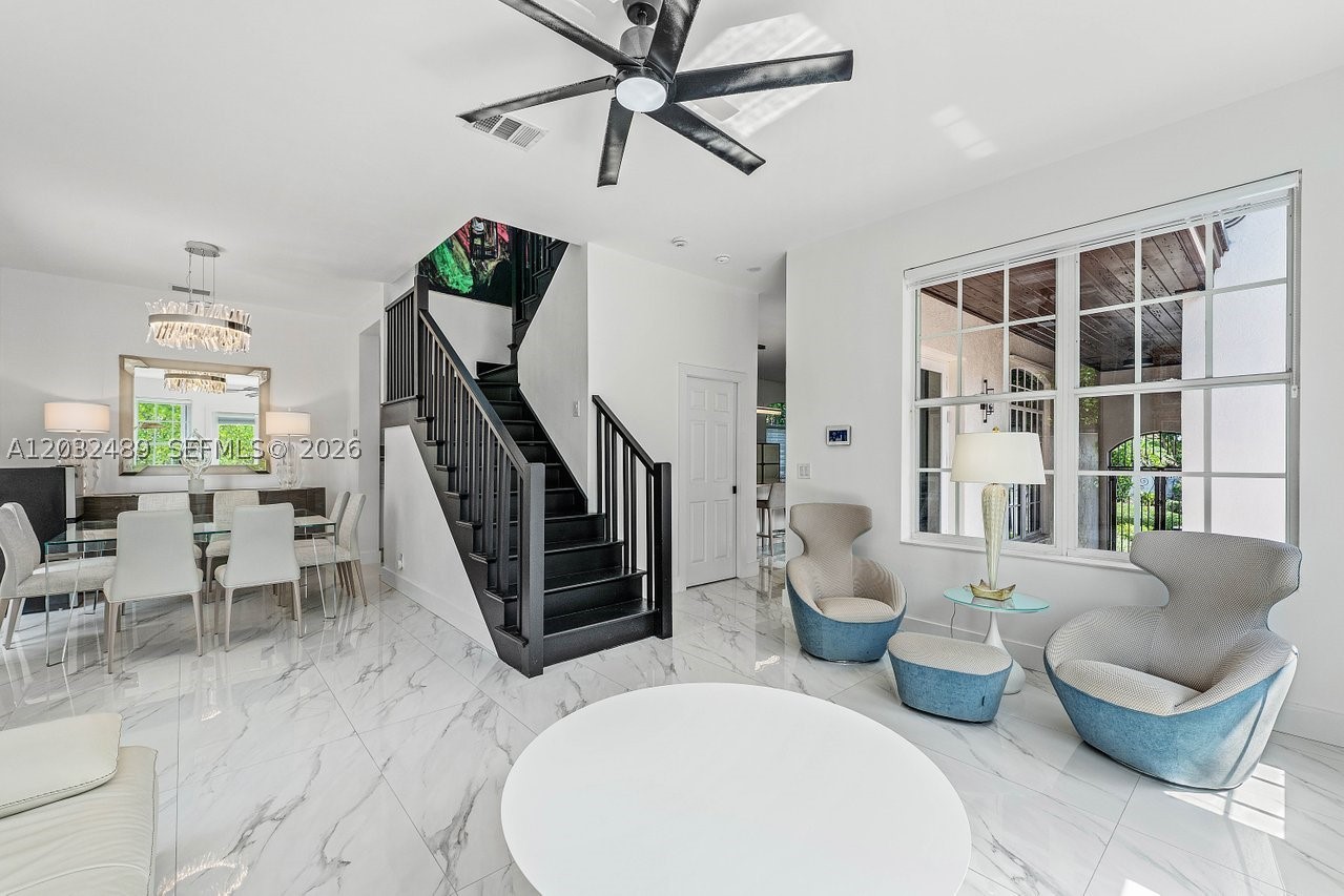 460 Surfside Ln, Juno Beach FL 33408