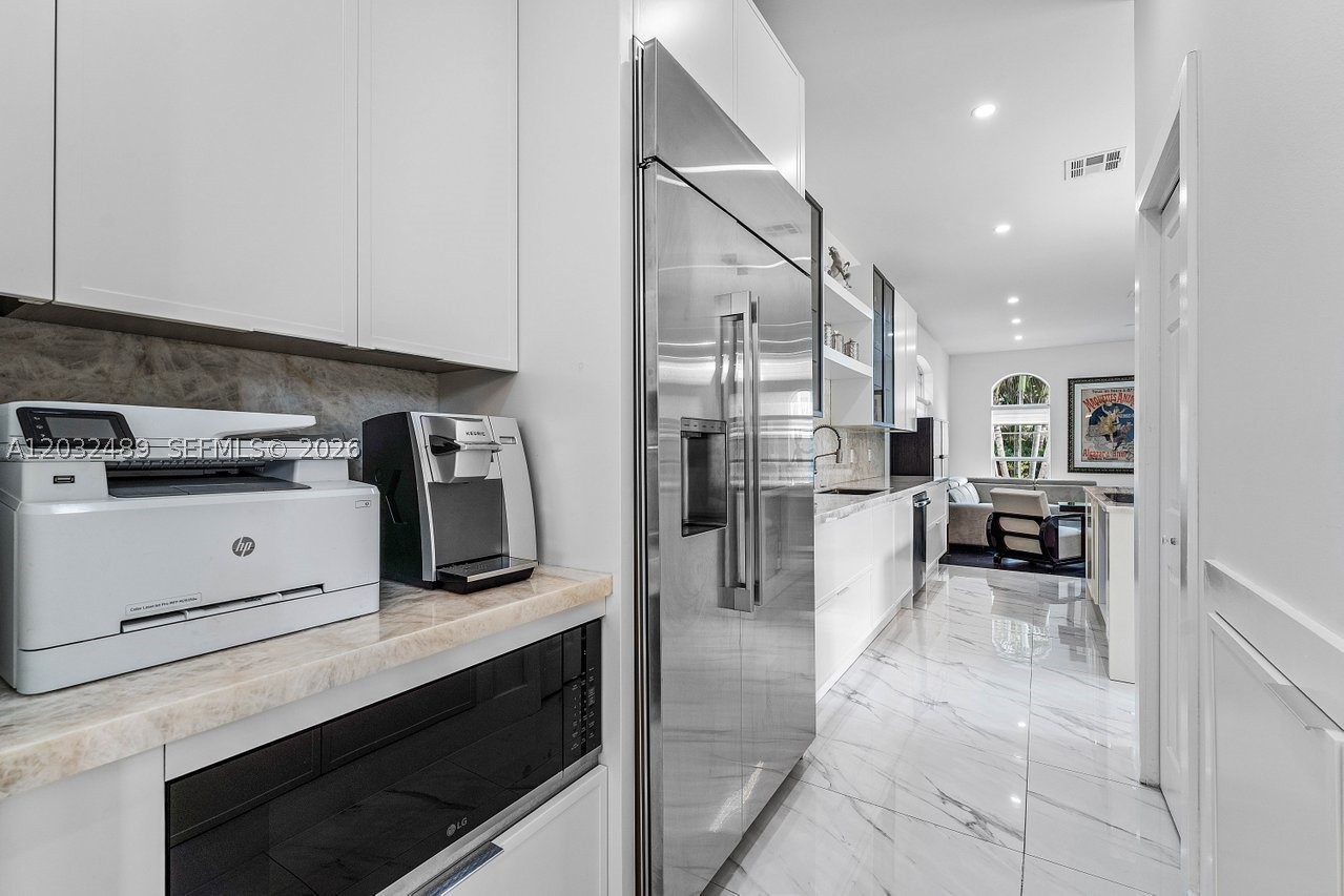460 Surfside Ln, Juno Beach FL 33408