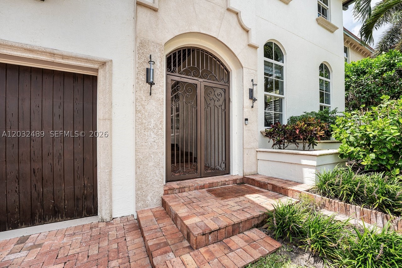 460 Surfside Ln, Juno Beach FL 33408
