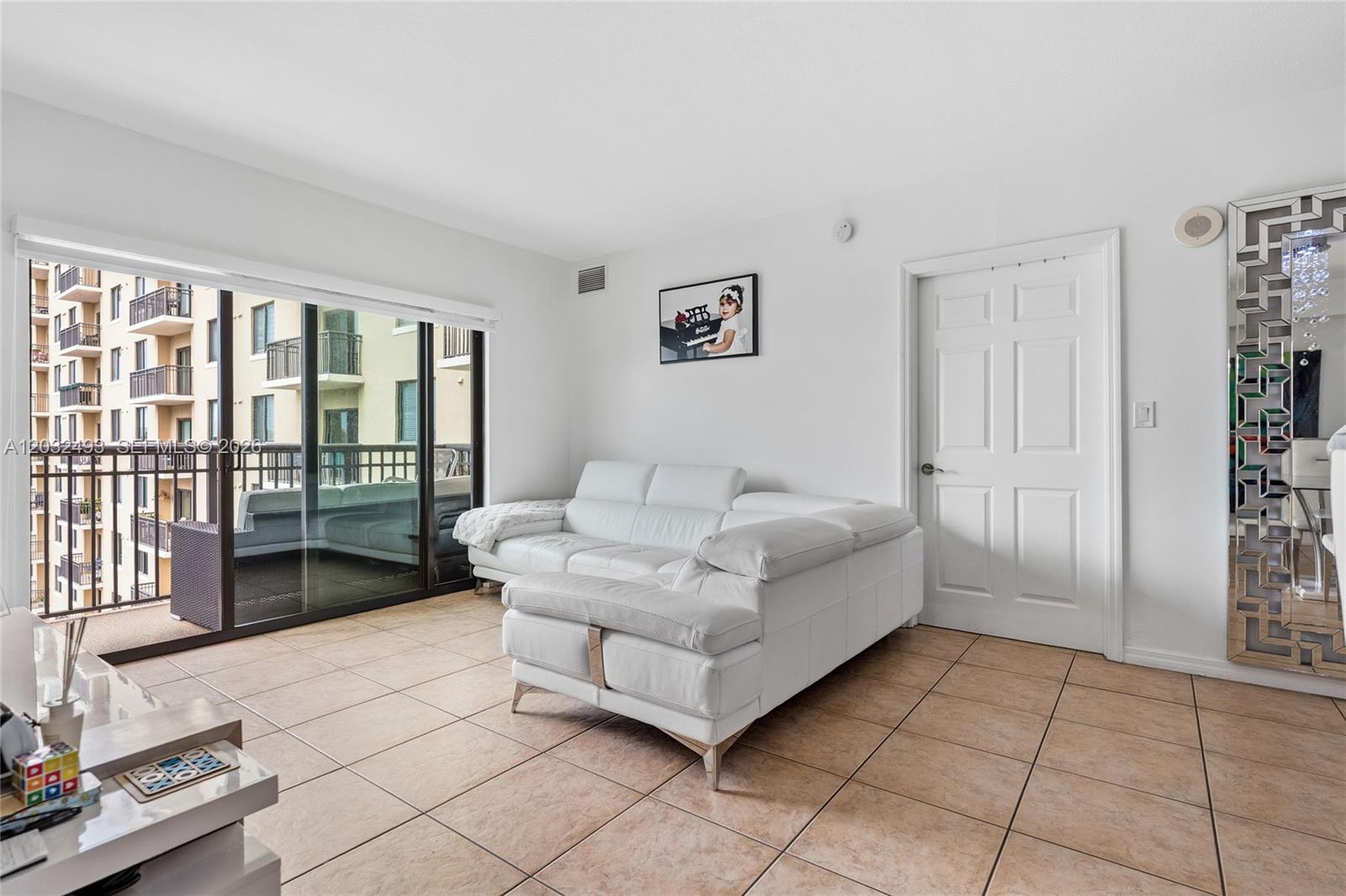 4242 NW 2nd St #1001, Miami FL 33126