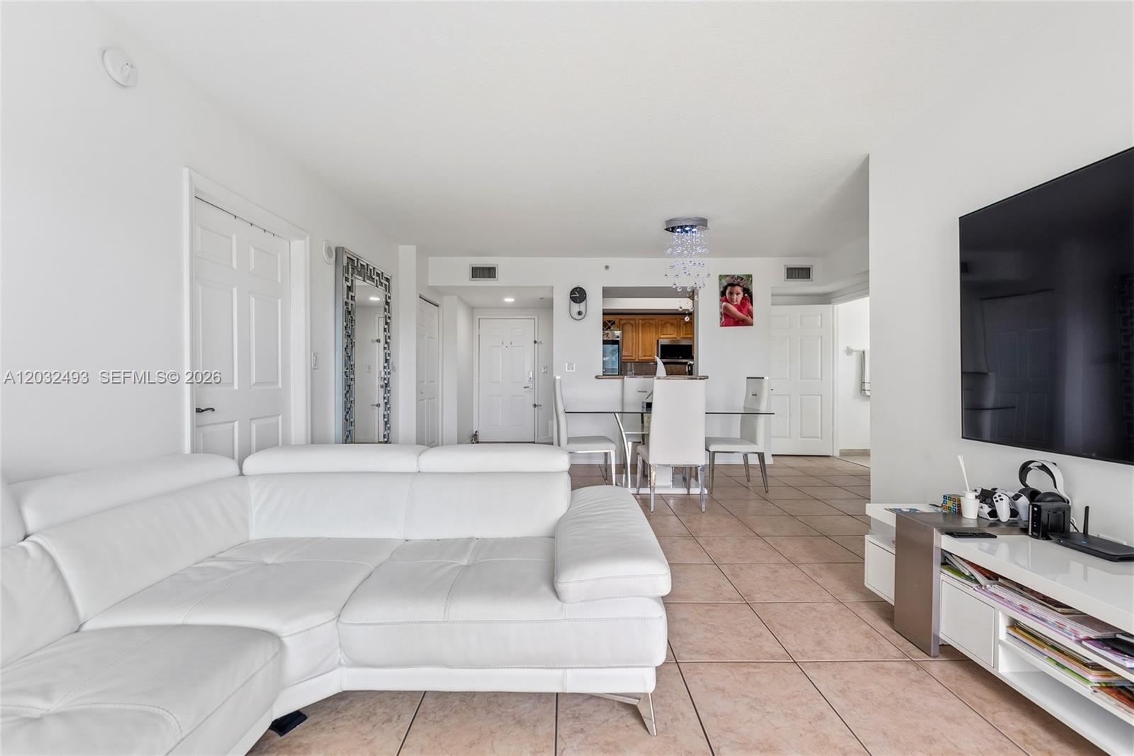 4242 NW 2nd St #1001, Miami FL 33126