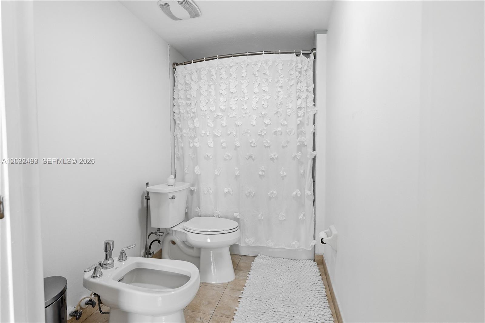 4242 NW 2nd St #1001, Miami FL 33126