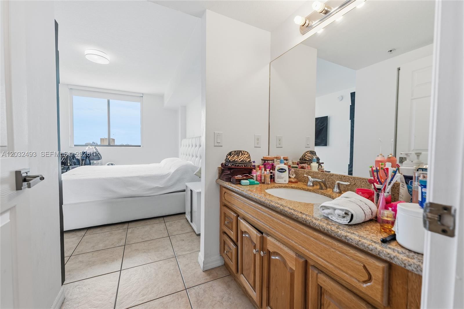 4242 NW 2nd St #1001, Miami FL 33126