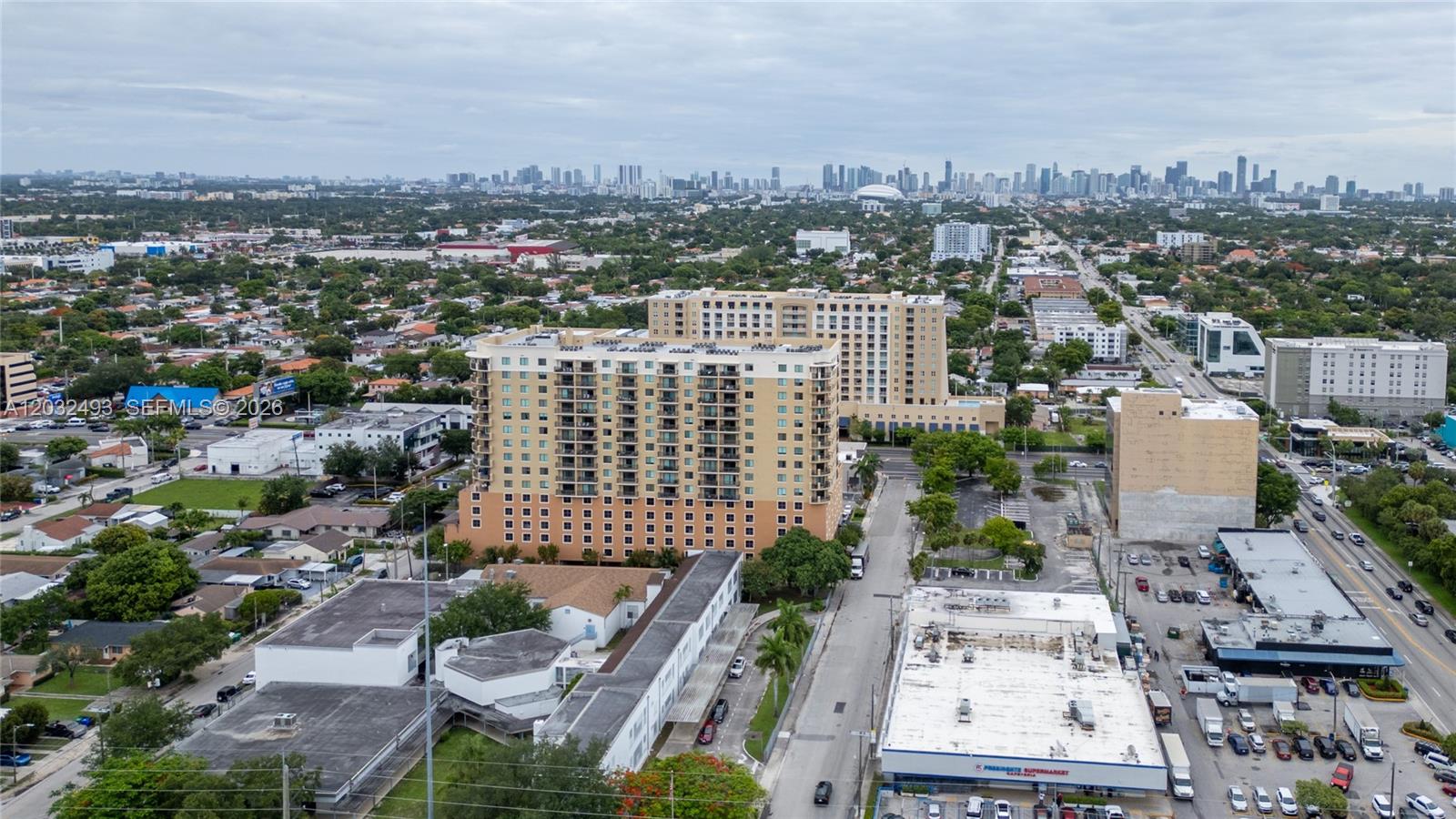 4242 NW 2nd St #1001, Miami FL 33126