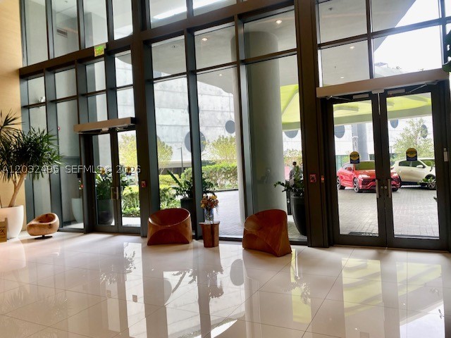 501 NE 31st St #802, Miami FL 33137