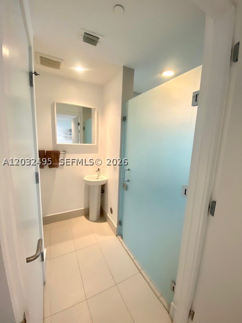 501 NE 31st St #802, Miami FL 33137