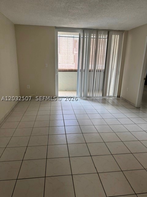 10000 NW 80th Ct #2249, Hialeah Gardens FL 33016