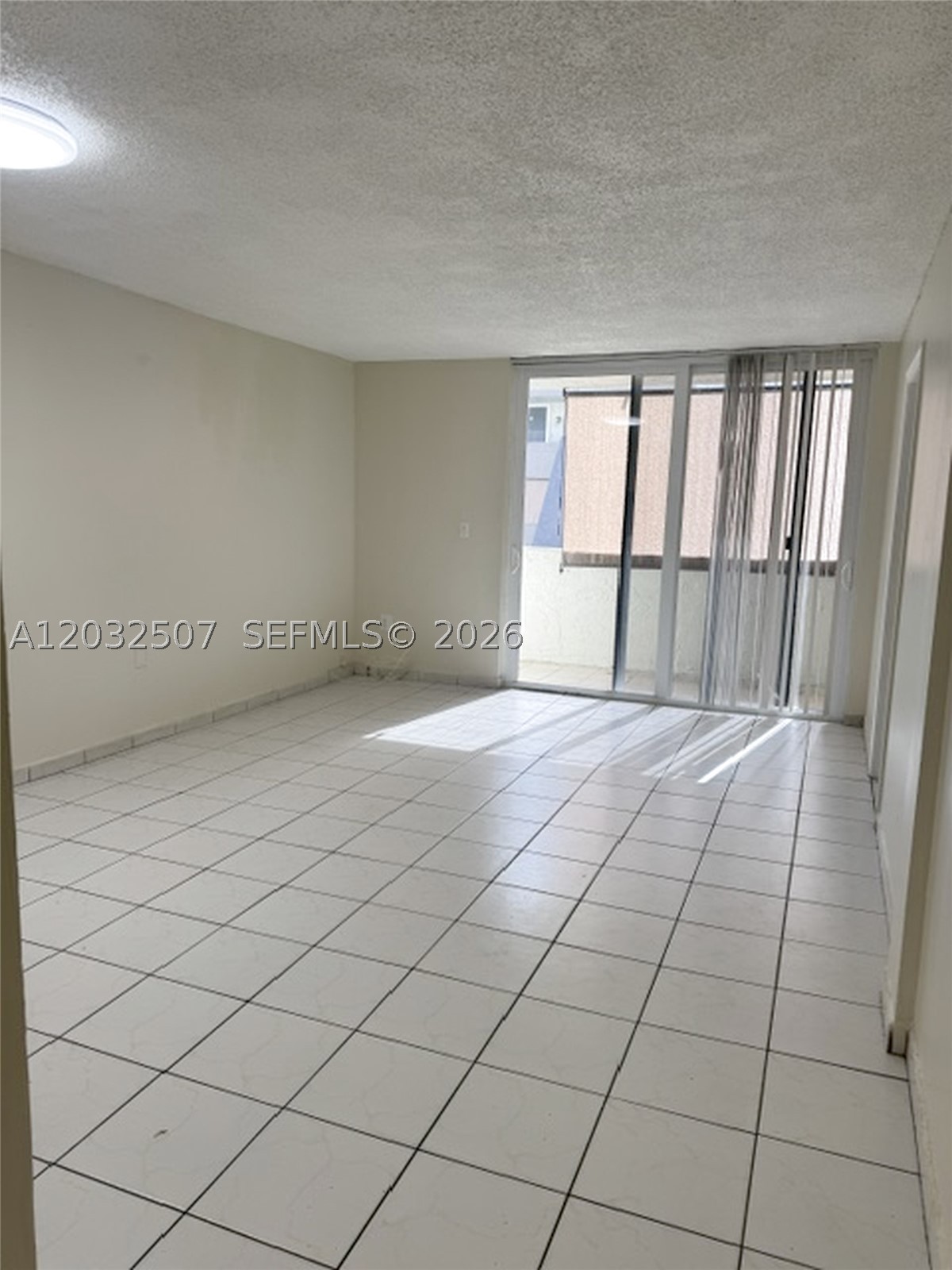 10000 NW 80th Ct #2249, Hialeah Gardens FL 33016