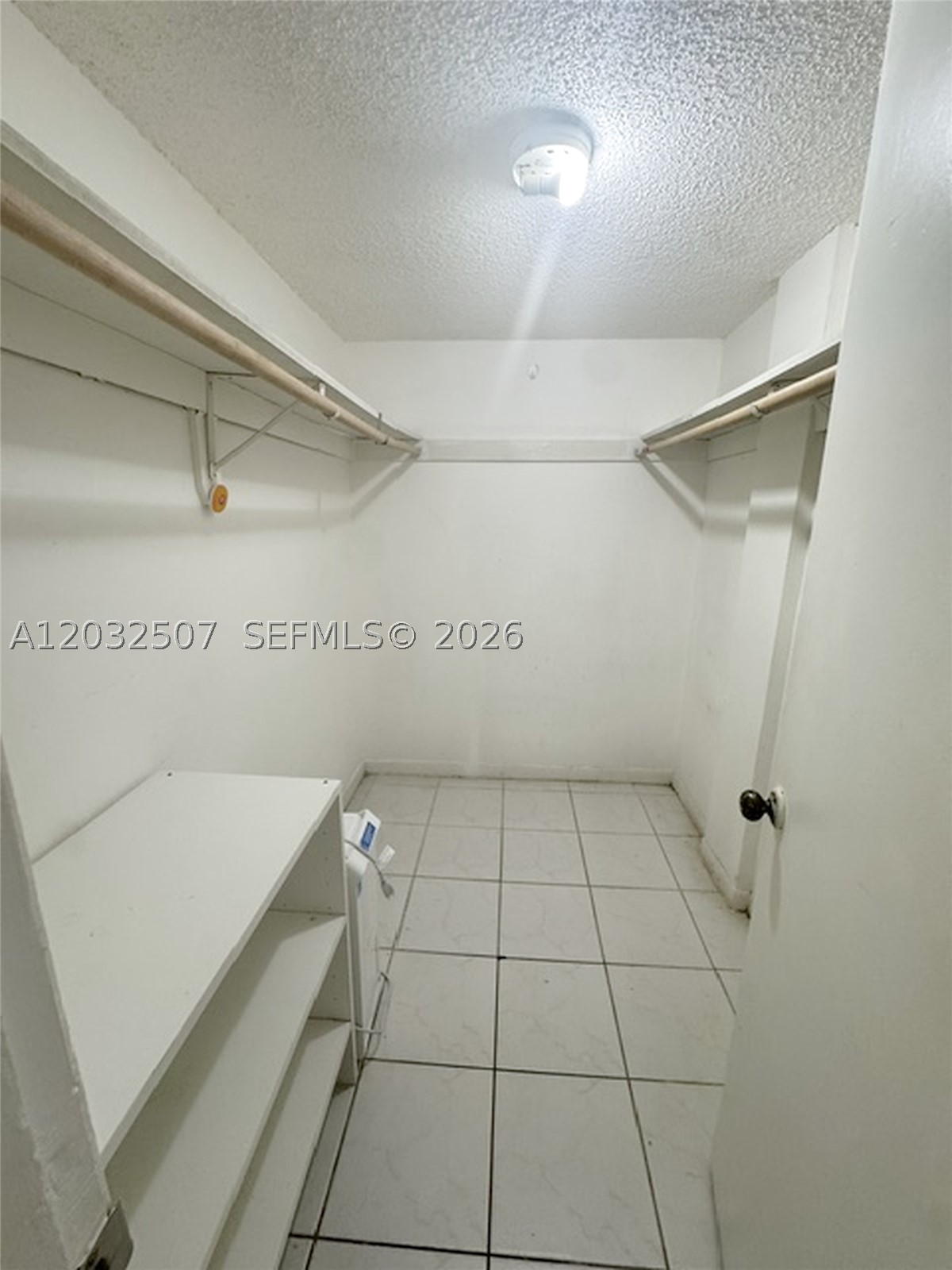 10000 NW 80th Ct #2249, Hialeah Gardens FL 33016