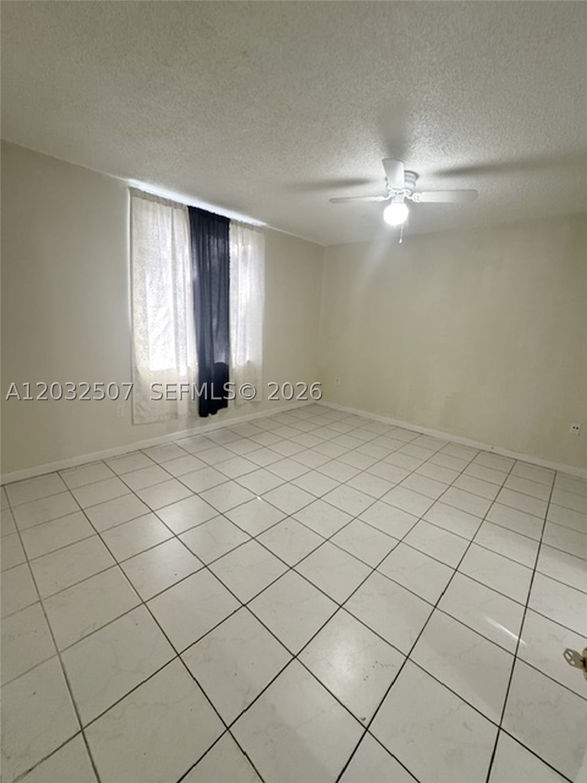 10000 NW 80th Ct #2249, Hialeah Gardens FL 33016