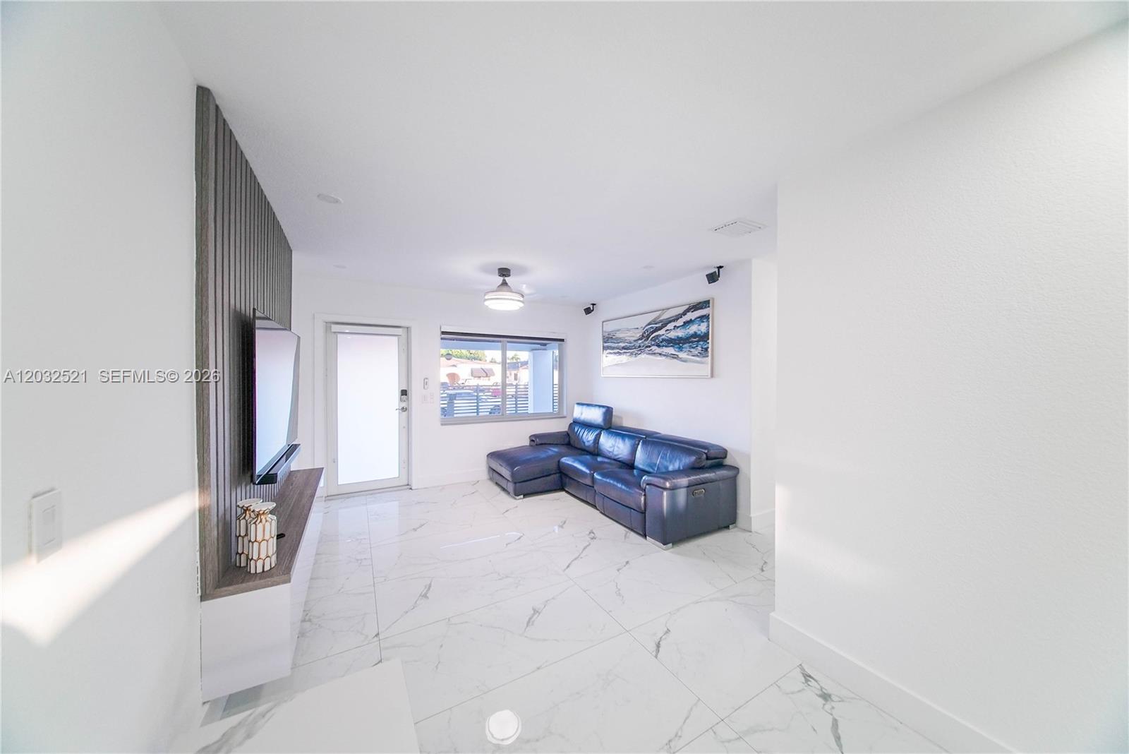 280 NW 59th Ct #/, Miami FL 33126