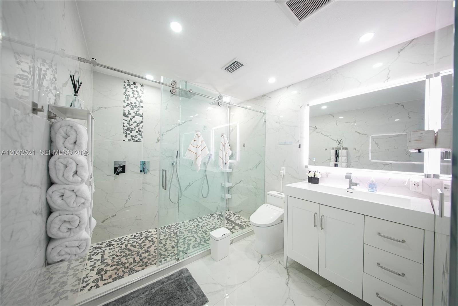 280 NW 59th Ct #/, Miami FL 33126