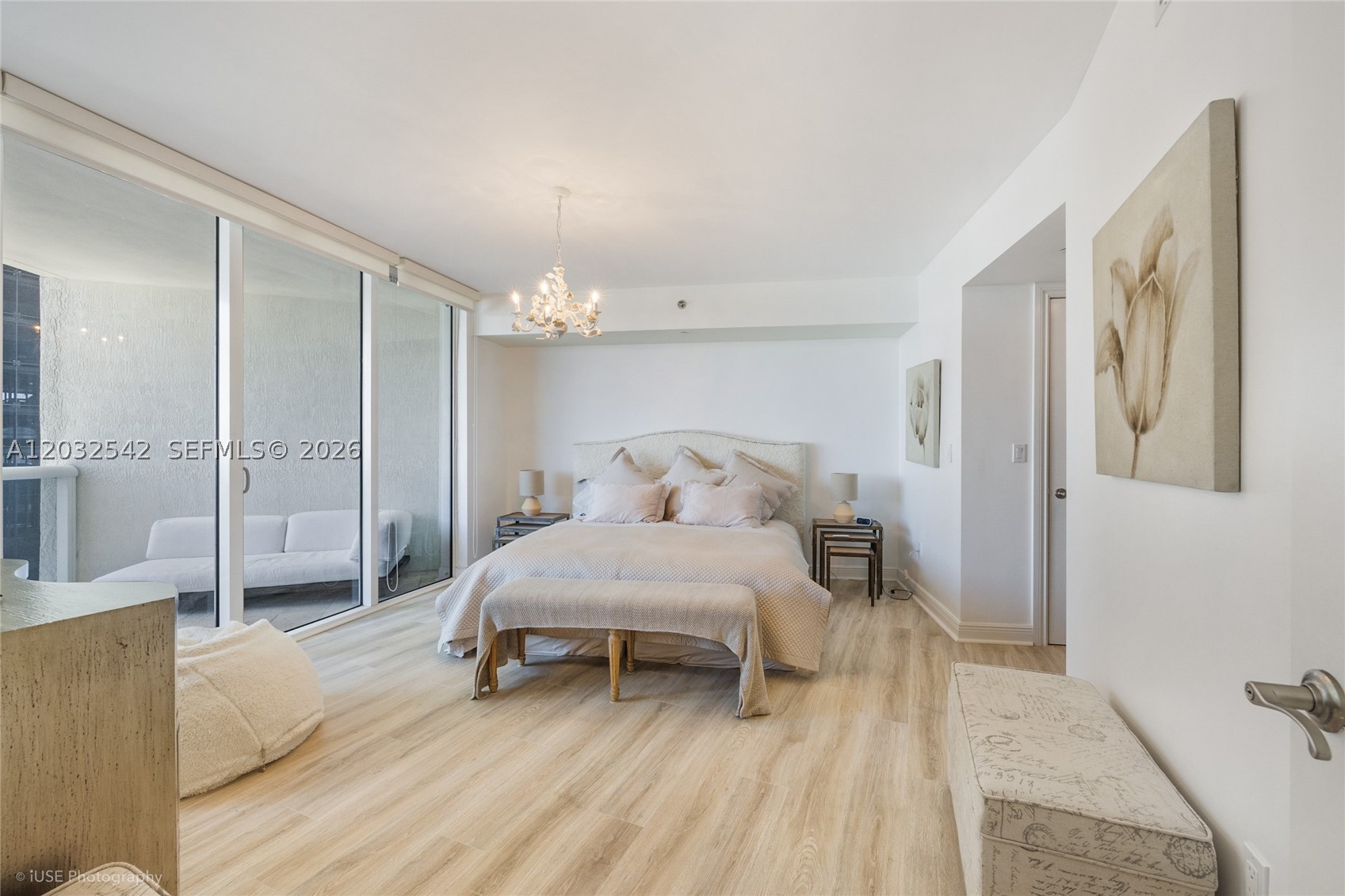 17201 Collins Ave# DEN #1203, Sunny Isles Beach FL 33160