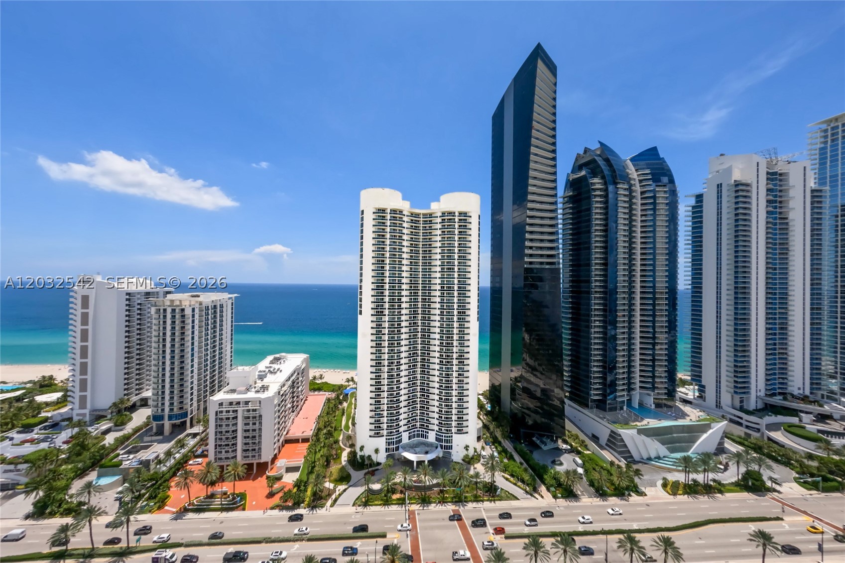 17201 Collins Ave# DEN #1203, Sunny Isles Beach FL 33160