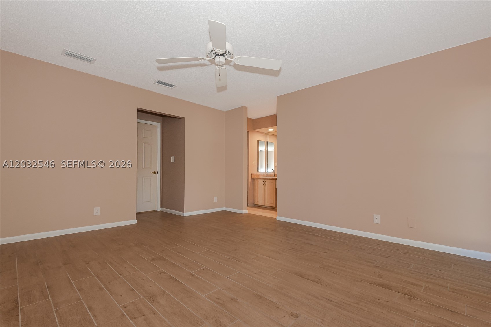 7905 Cloverfield Cir, Boca Raton FL 33433