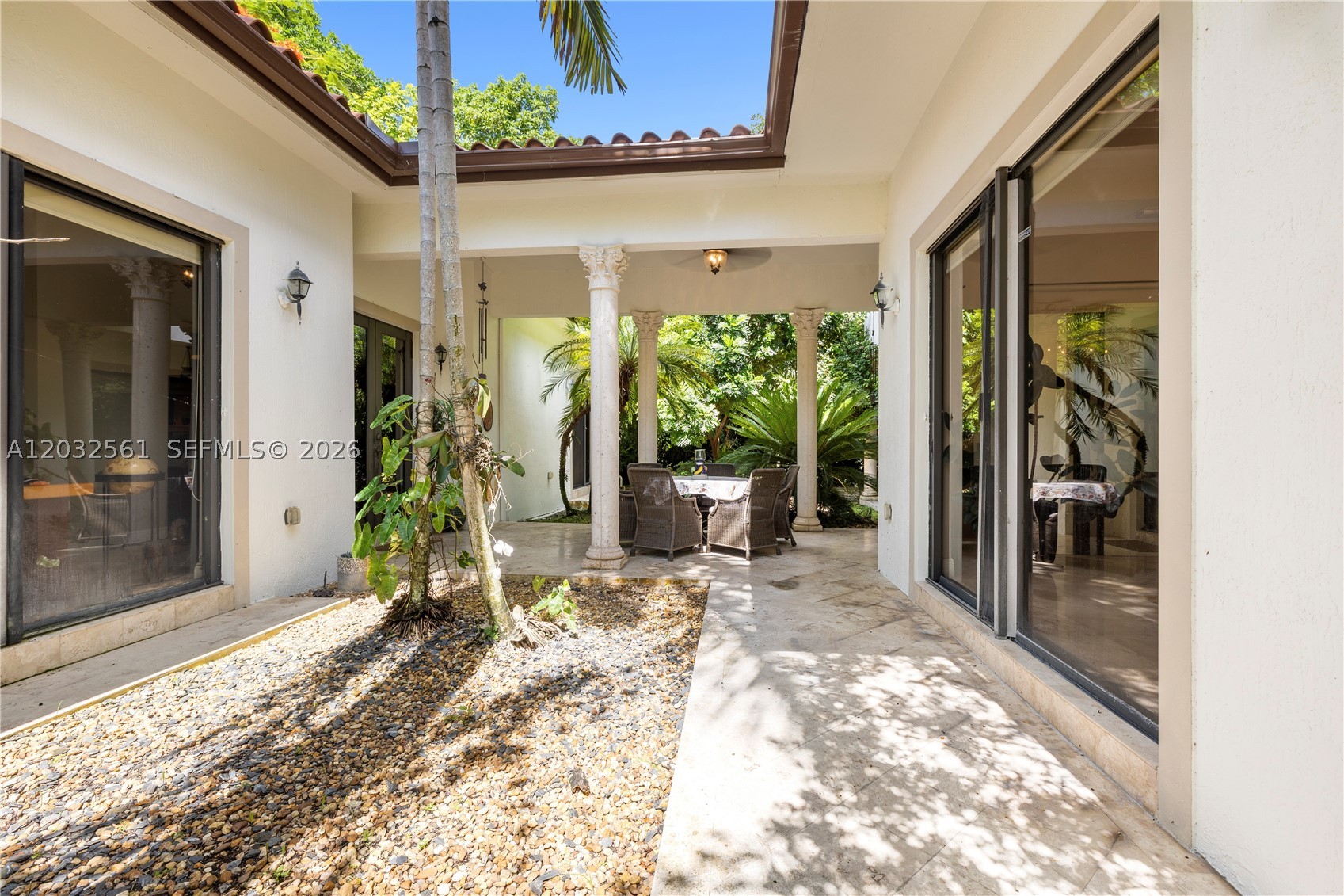 6550 SW 75th Ter, South Miami FL 33143