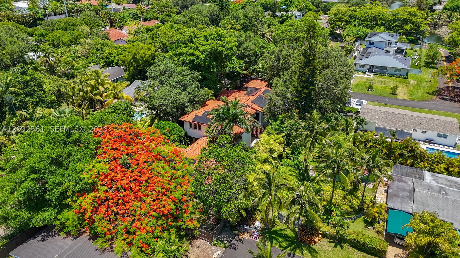 6550 SW 75th Ter, South Miami FL 33143