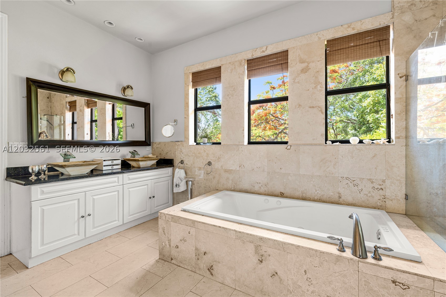 6550 SW 75th Ter, South Miami FL 33143
