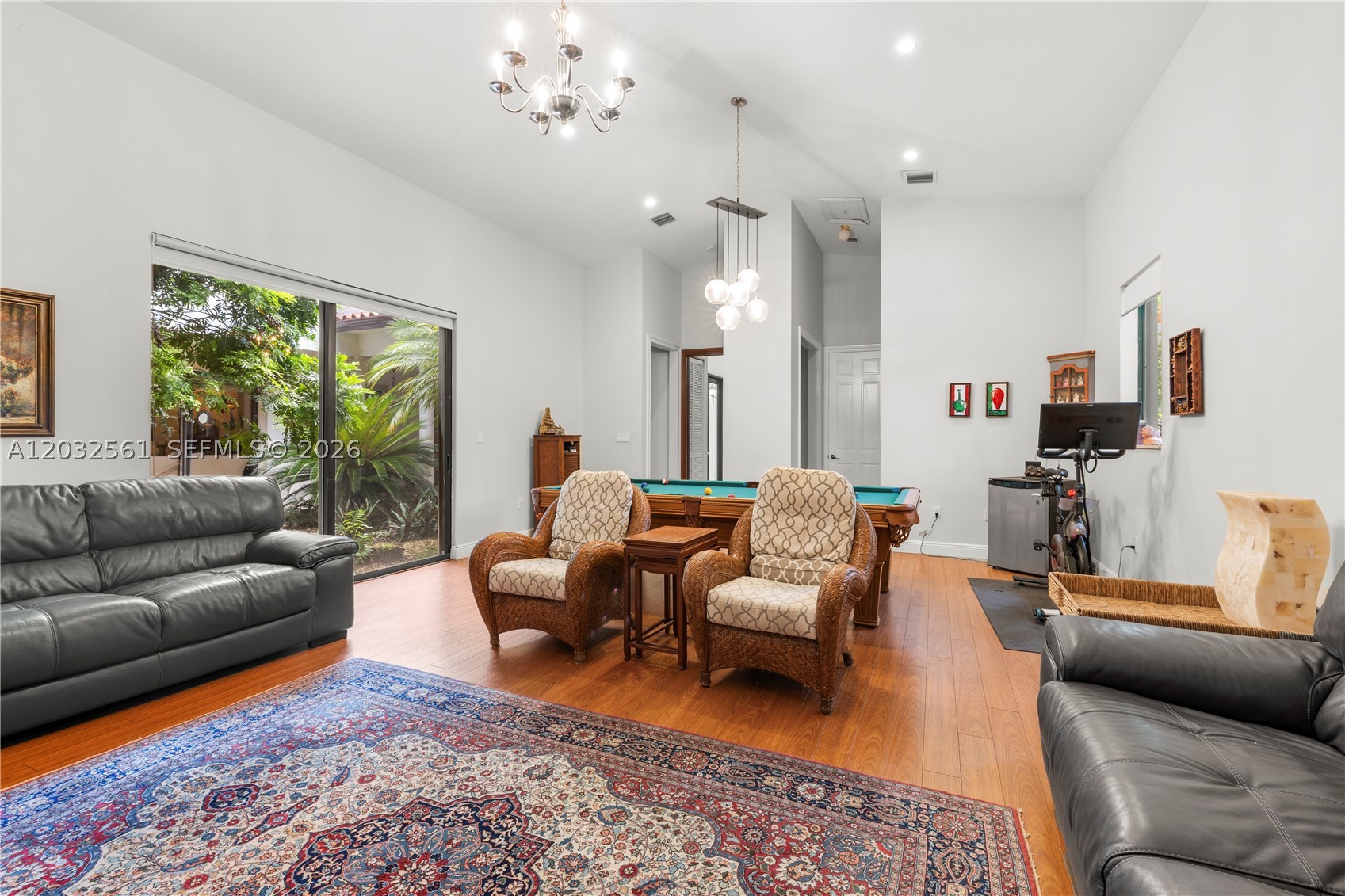 6550 SW 75th Ter, South Miami FL 33143