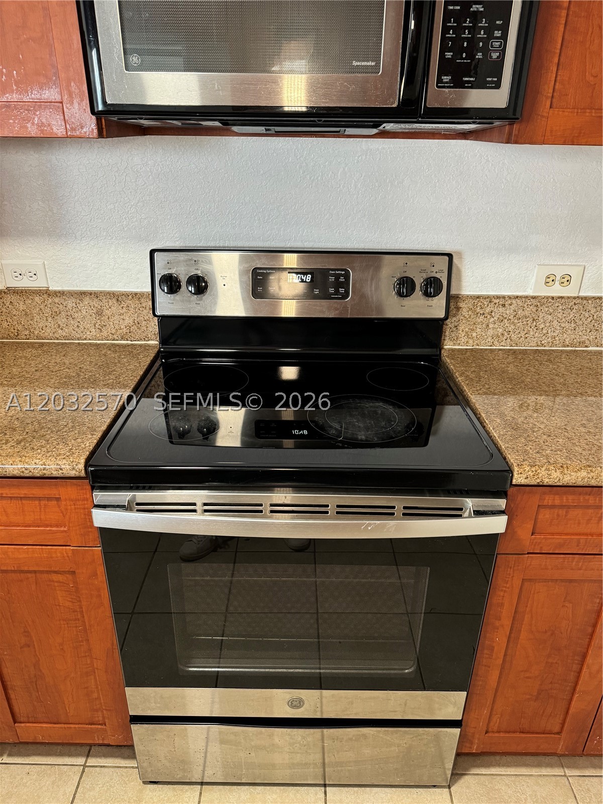 36 NW 6th Ave #601, Miami FL 33128