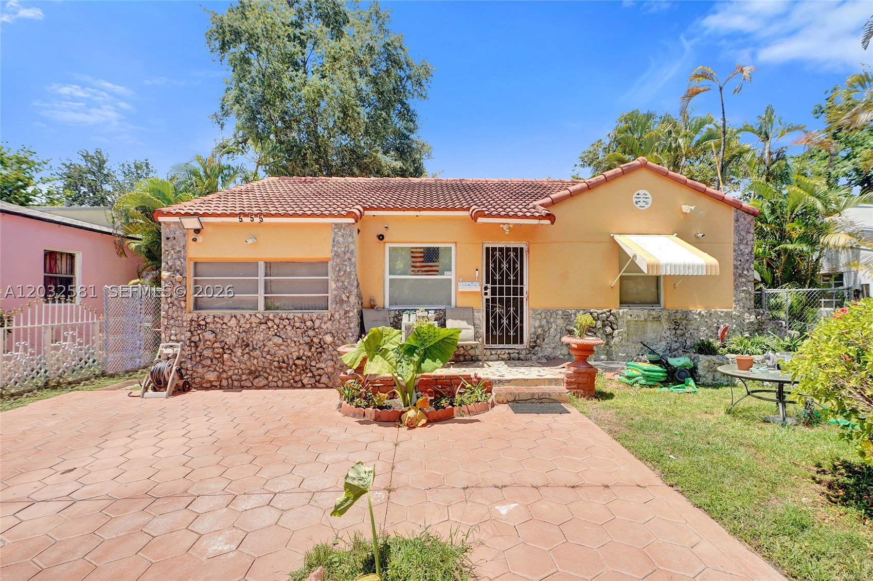 555 NW 46th St, Miami FL 33127