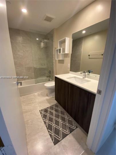 488 NE 18th St #800, Miami FL 33132