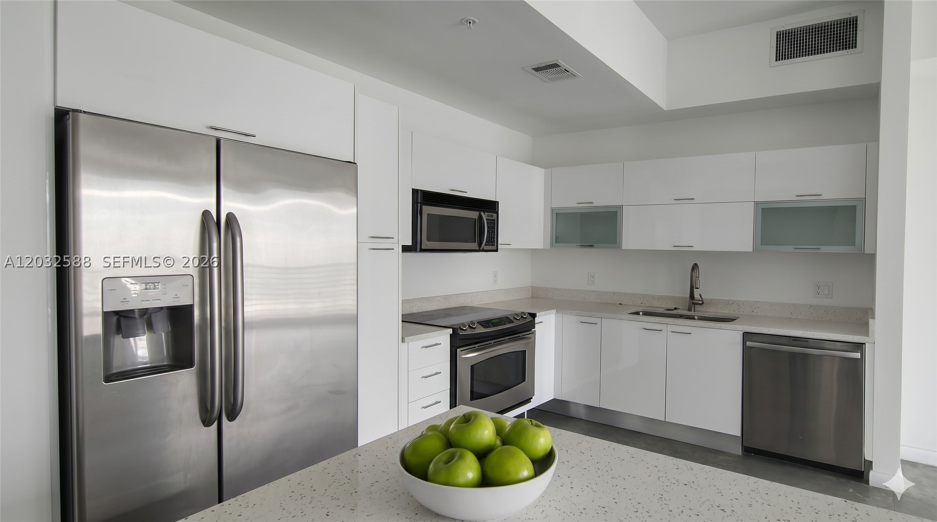 133 NE 2nd Ave #1906, Miami FL 33132