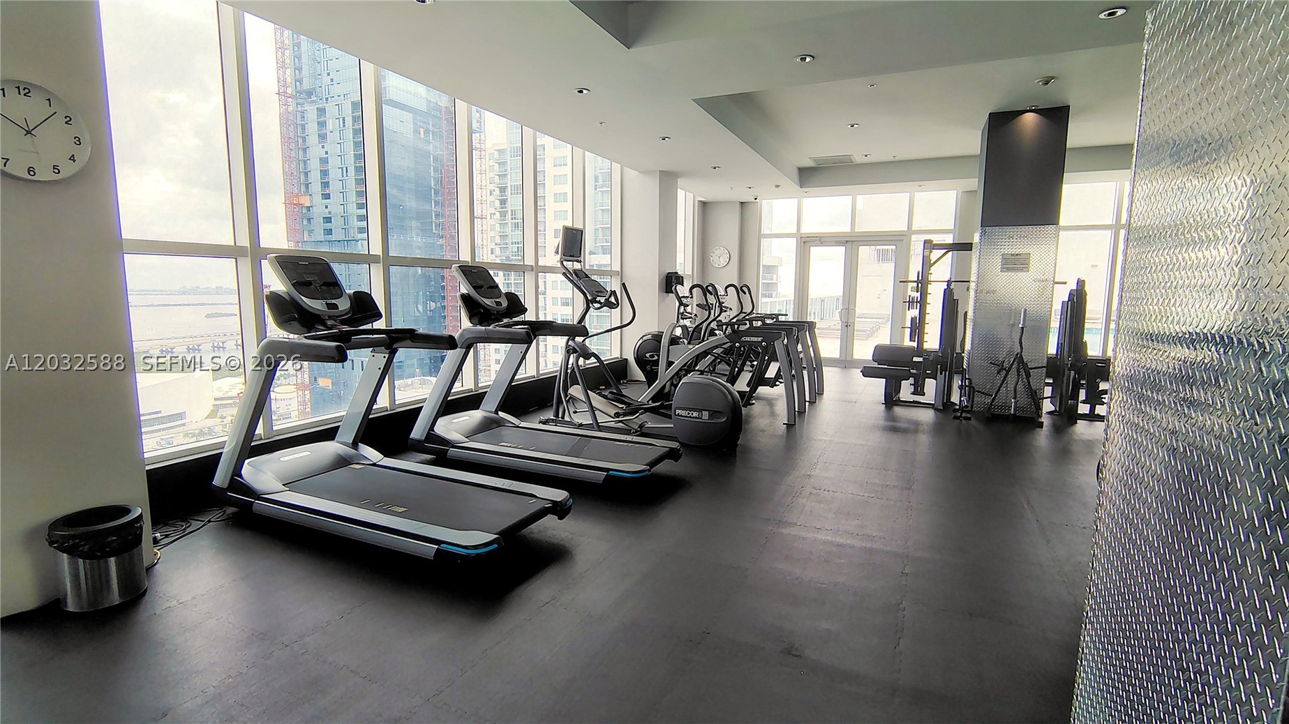133 NE 2nd Ave #1906, Miami FL 33132