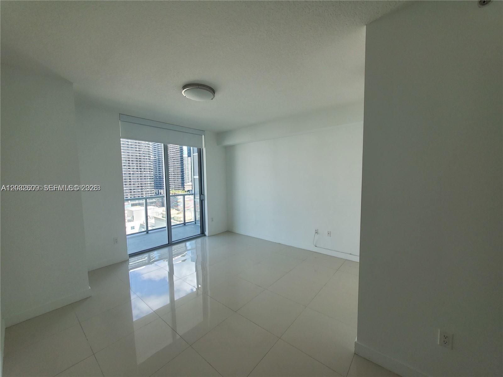 1111 SW 1  AVE #2323-N, Miami FL 33130