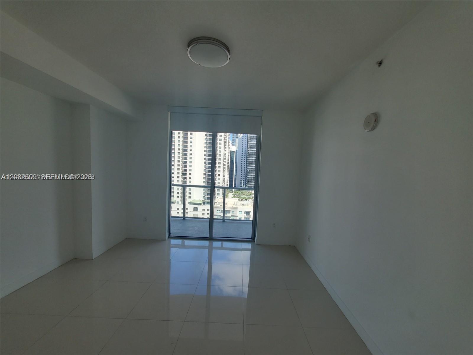 1111 SW 1  AVE #2323-N, Miami FL 33130