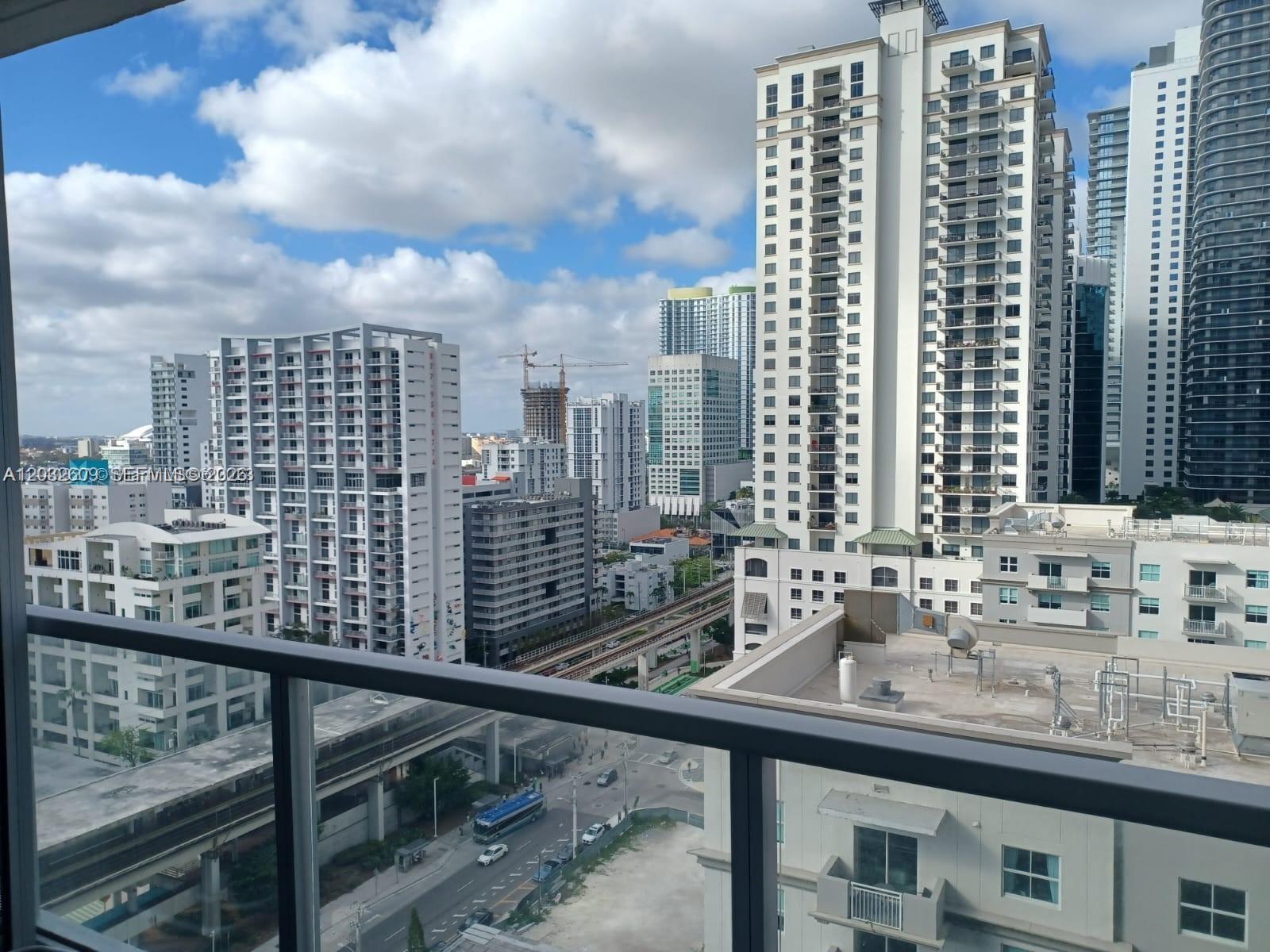1111 SW 1  AVE #2323-N, Miami FL 33130