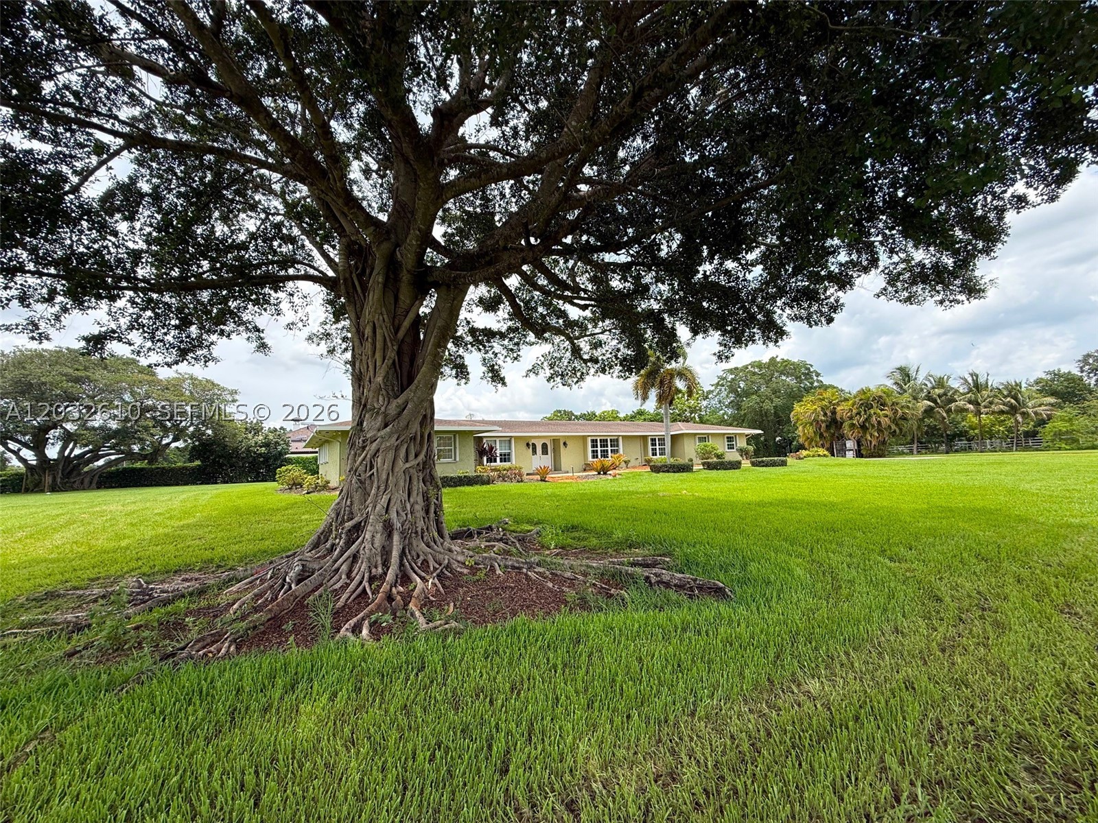 17501 SW 54th St, Southwest Ranches FL 33331