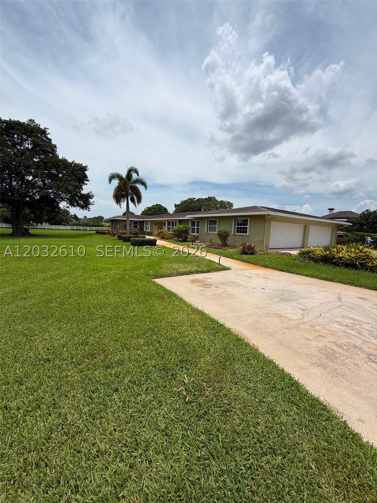 17501 SW 54th St, Southwest Ranches FL 33331