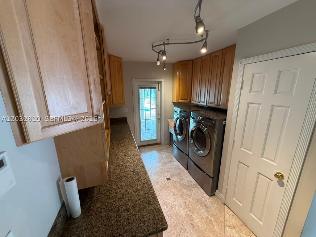 17501 SW 54th St, Southwest Ranches FL 33331