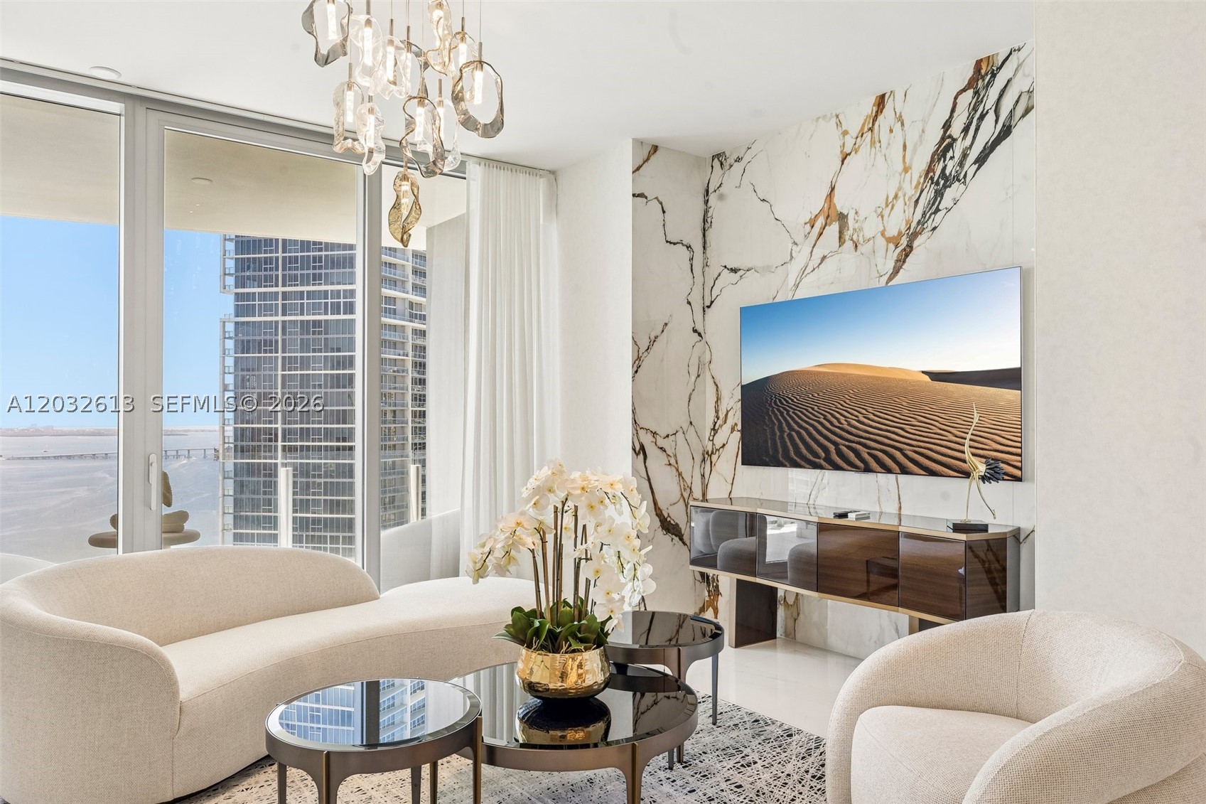 300 Biscayne Boulevard Way #3305W, Miami FL 33131