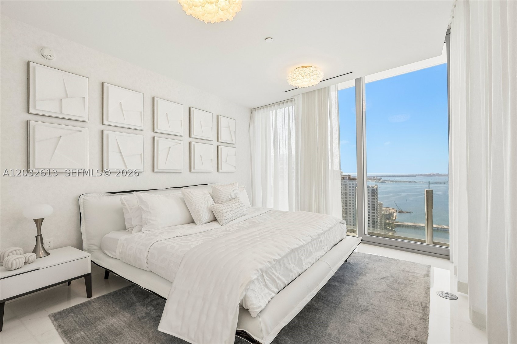 300 Biscayne Boulevard Way #3305W, Miami FL 33131