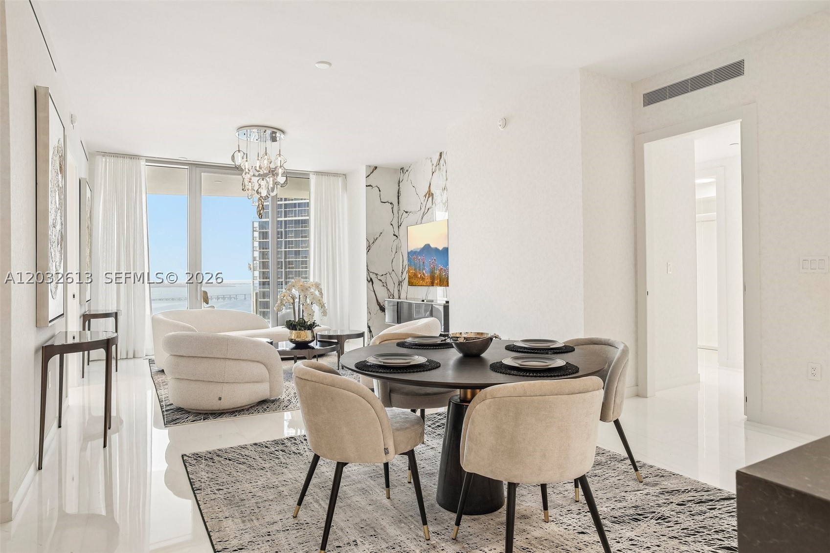300 Biscayne Boulevard Way #3305W, Miami FL 33131