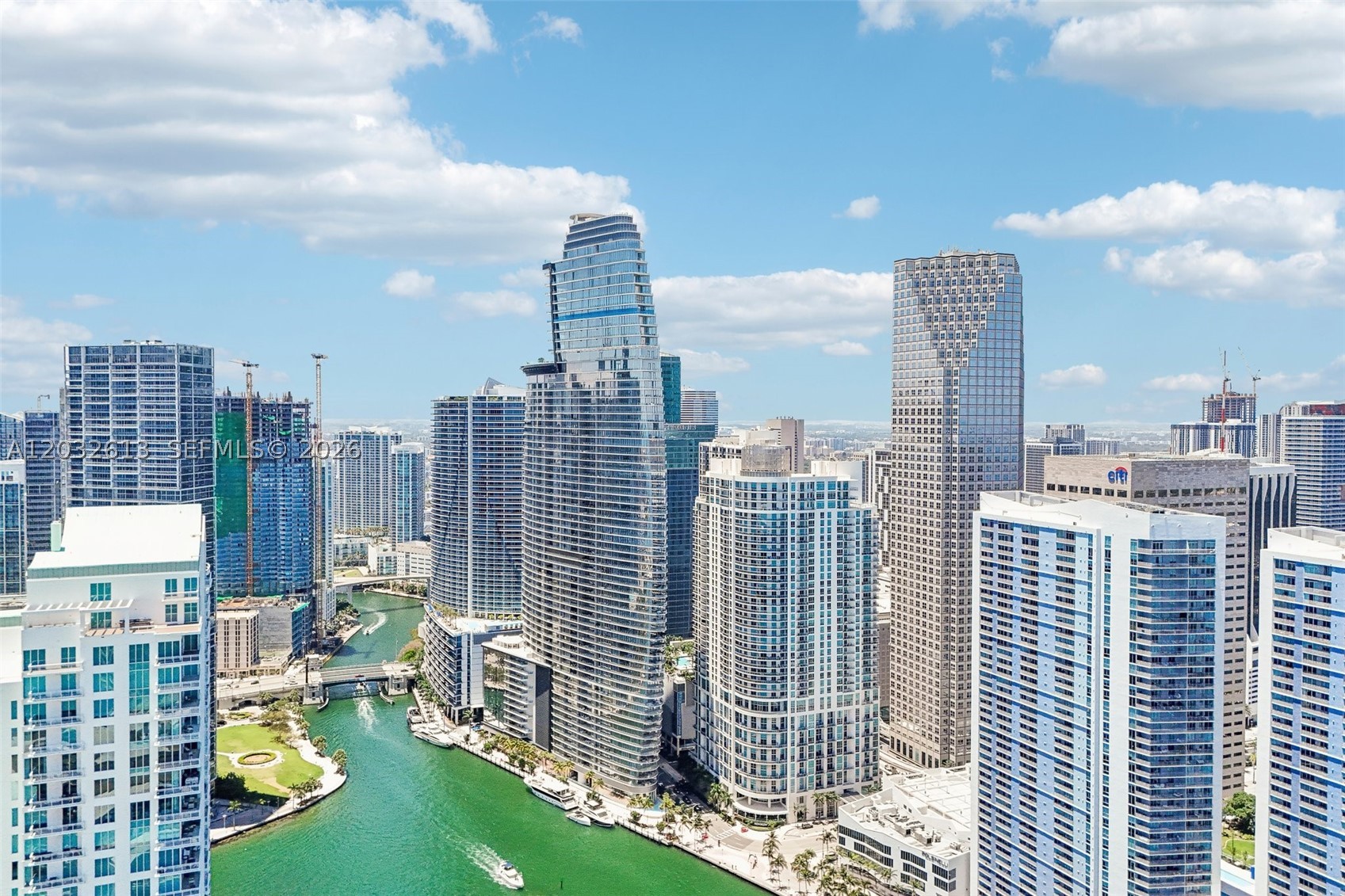 300 Biscayne Boulevard Way #3305W, Miami FL 33131